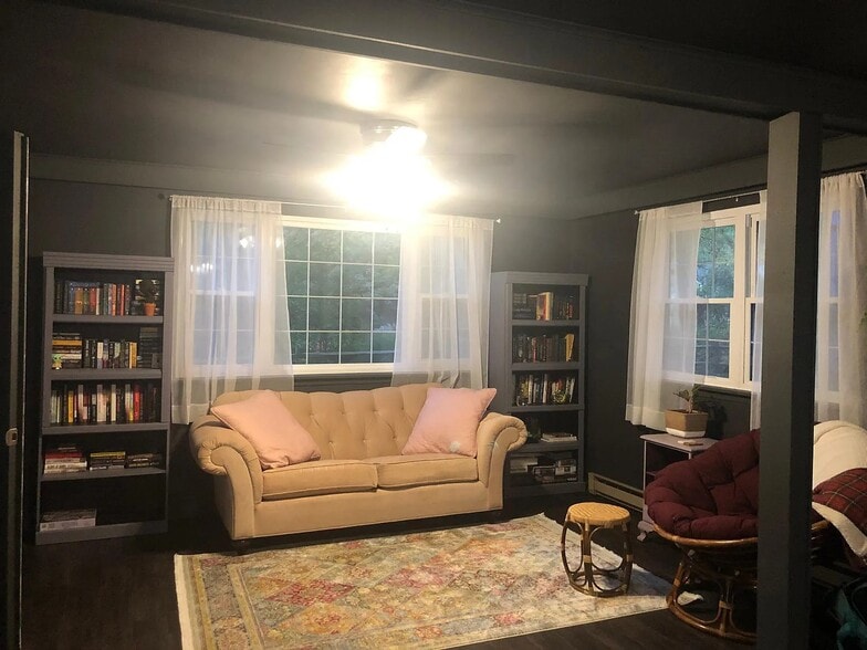 Building Photo - 5463 Watercress Pl