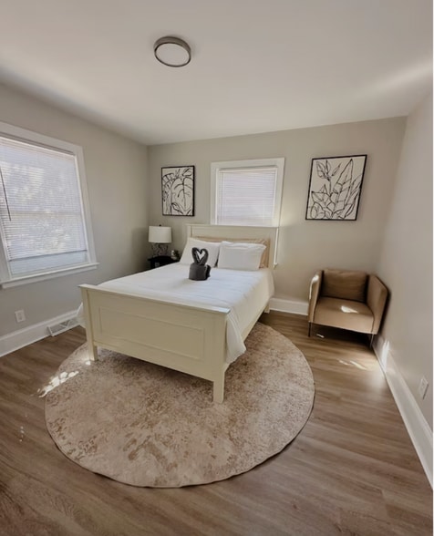 Building Photo - 2429 Remount Rd