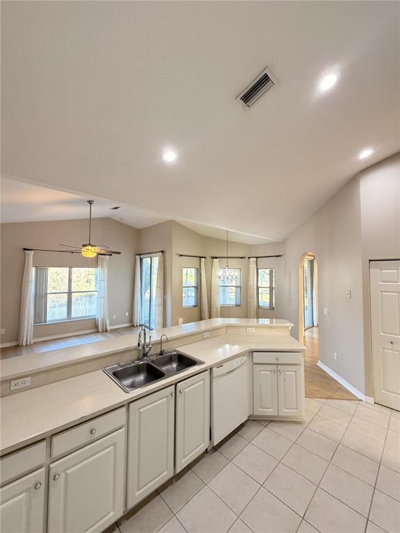 Building Photo - 10 Westfield Ln