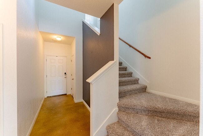 Building Photo - Stunning 3 bedroom/3 bathroom House in Austin!!!