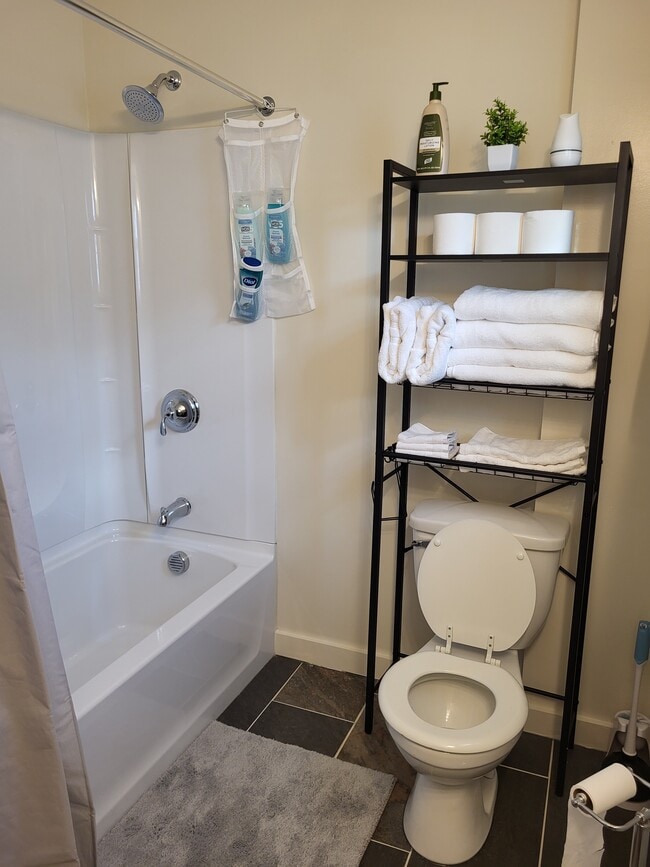 Building Photo - 30 Main St