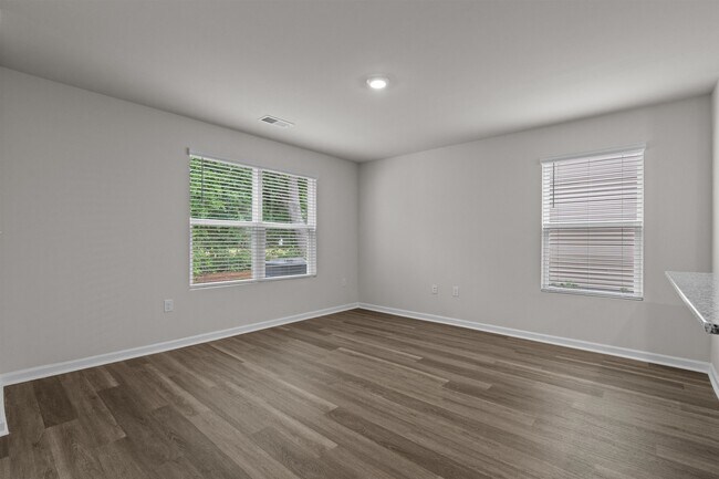Building Photo - 547 Gemstone Blvd