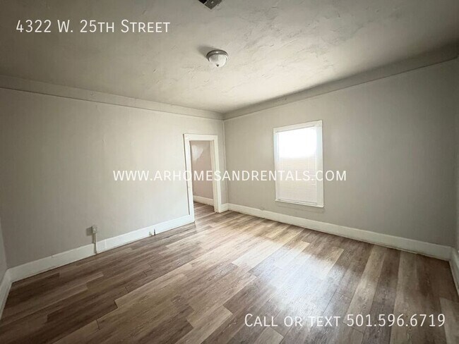 Building Photo - 4322 W 25th St