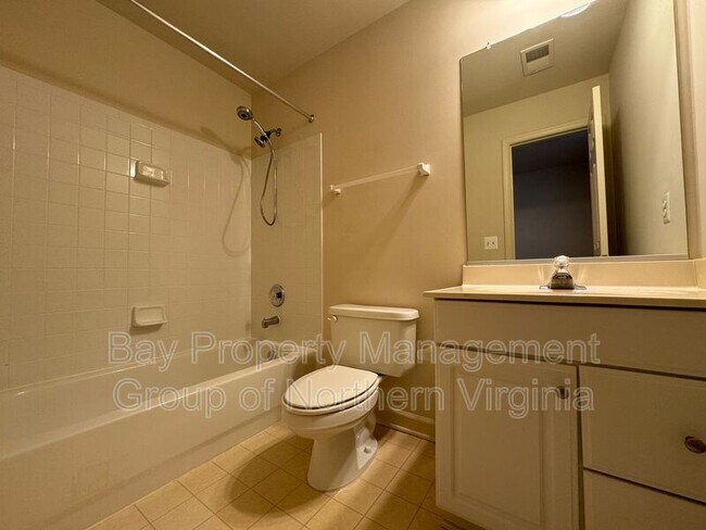 Building Photo - 14004 Madrigal Dr