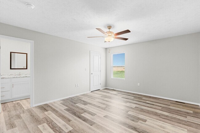 Building Photo - 1212 Choctaw Rd