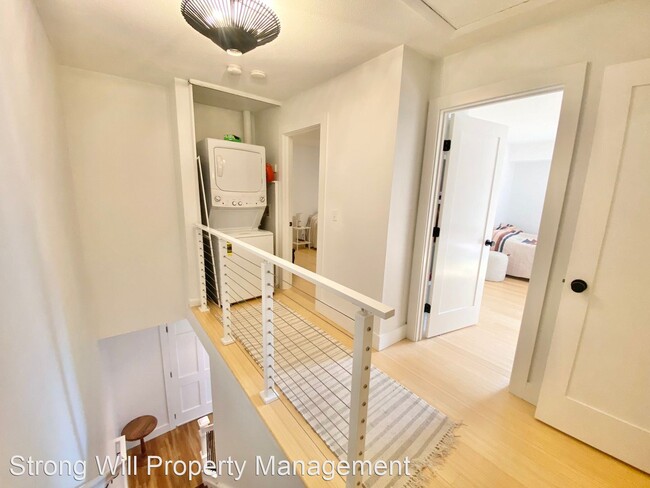 Building Photo - 2 br, 1.5 bath House - 335 Ledgewood Circl...