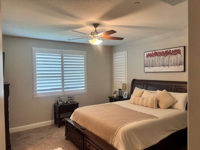 Building Photo - 636 Pinelli Dr