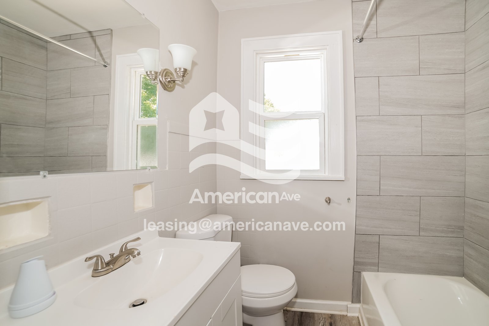 Building Photo - 1911 N Broadway St