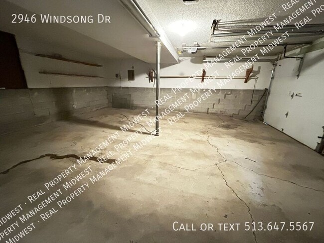 Building Photo - 2946 Windsong Dr