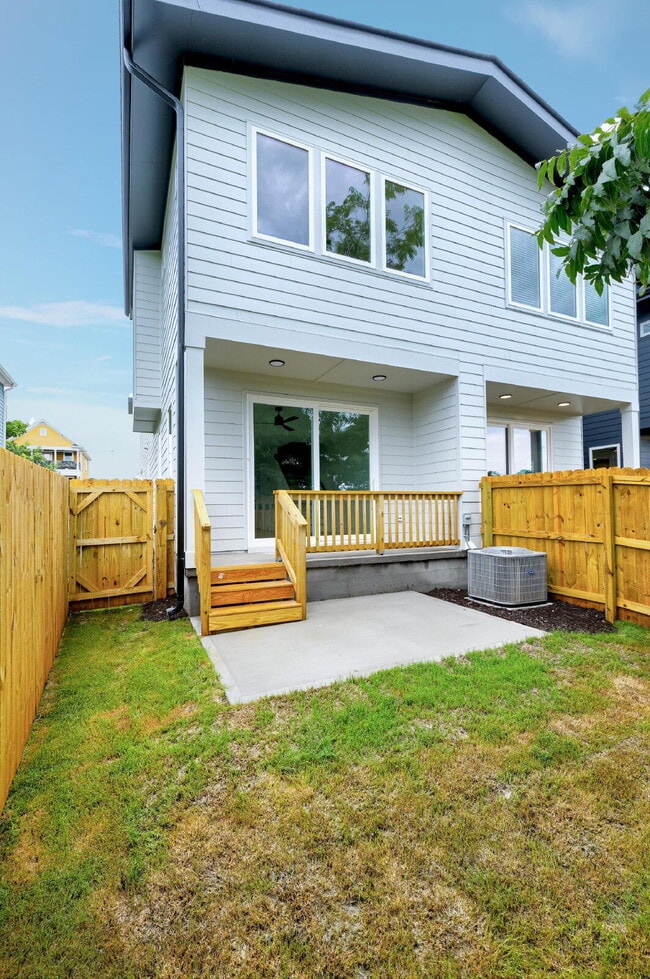 Building Photo - 1508 Boyer St