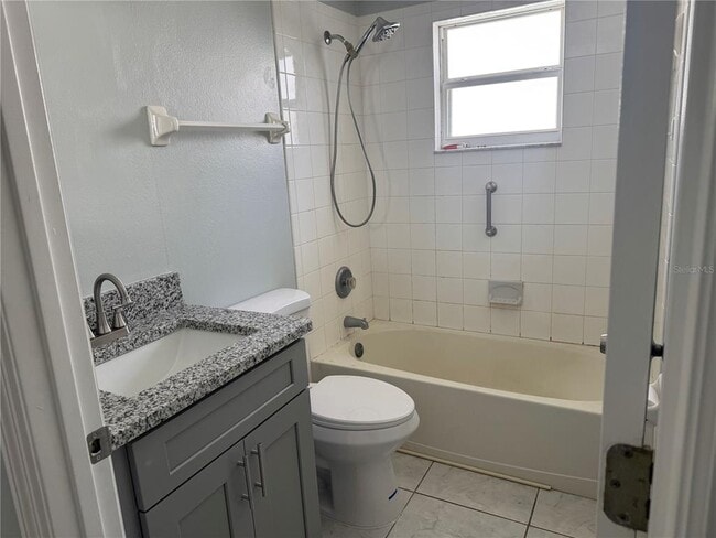 Building Photo - 2409 Hybrid Dr