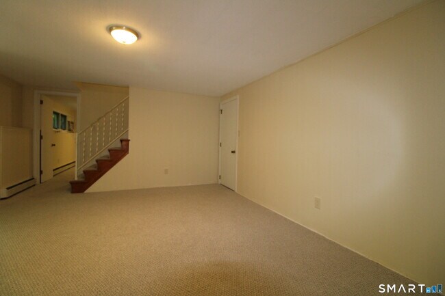 Building Photo - 67 Mulberry Rd