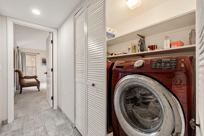 Building Photo - 82191 Ullman Rd