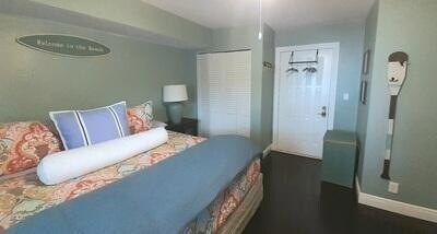 Building Photo - 353 S US Hwy 1