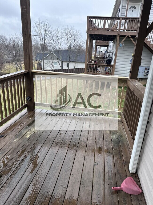 Building Photo - 50 Smith Lake Rd