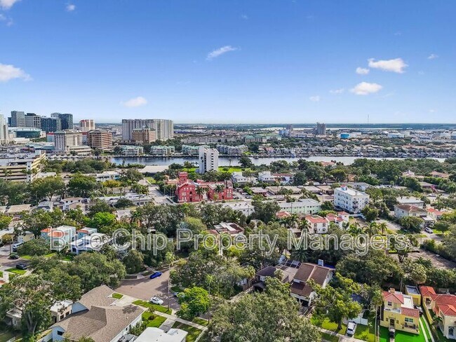 Building Photo - 43 Aegean Ave