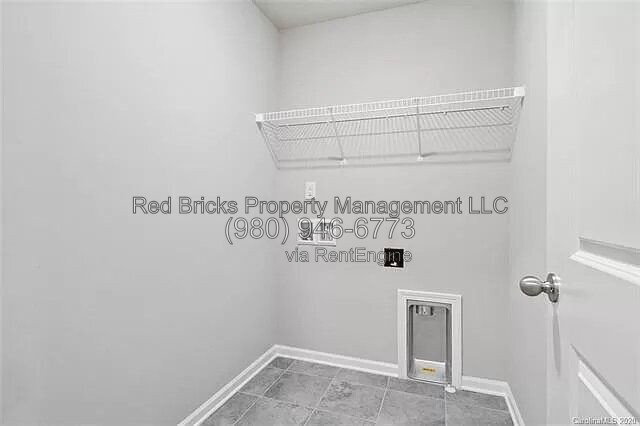 Building Photo - 4433 Cecilia Ln