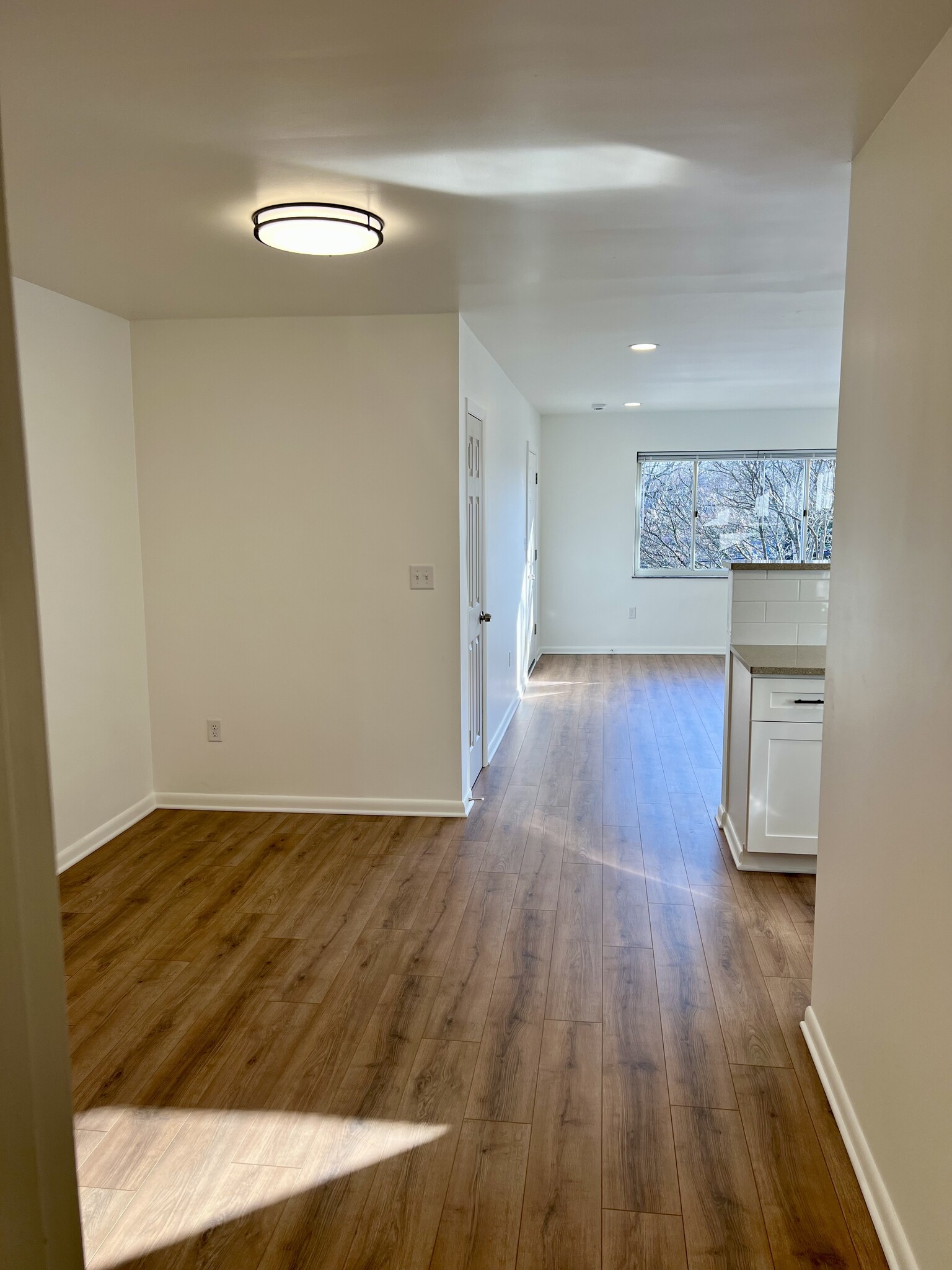 Building Photo - 5650 Macey Ave
