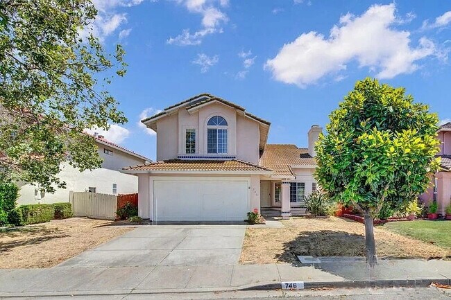 Primary Photo - 746 Catalina Cir