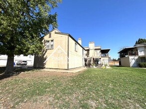 Building Photo - 8907 Rancho Grande Ct