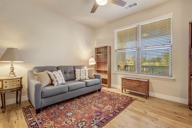 Building Photo - 9625 Heartwood Dr