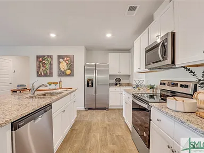 Building Photo - 471 Coconut Dr