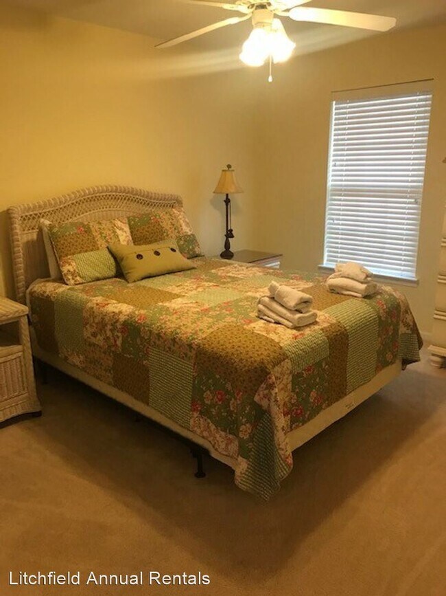 Building Photo - 3 br, 2 bath House - 749 Blue Stem Dr Unit...