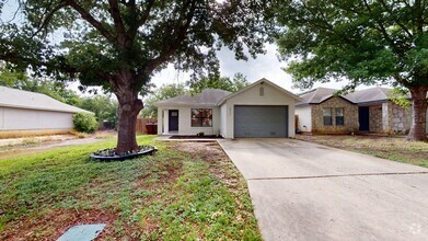 Building Photo - 2210 Muddy Peak Dr
