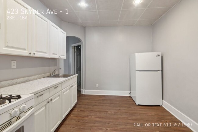 Building Photo - 2 Bedroom 1 Bath  Apartment in Queens Vill...