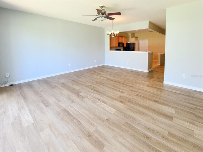 Building Photo - 4148 SW 51st Cir
