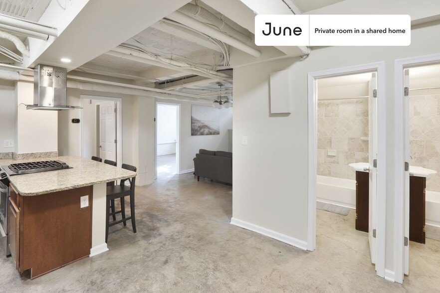 Building Photo - Room in Shared 5 bed/2 bath home in Dupont Circle