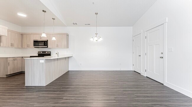 Building Photo - 898 Hemsworth Wy