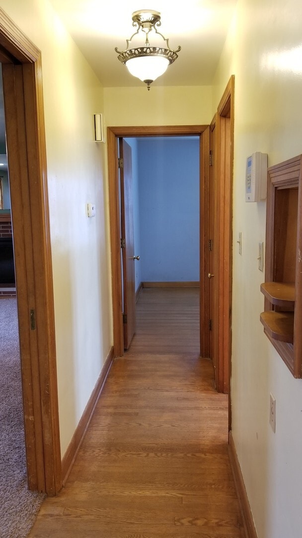 Building Photo - CHECK ME OUT!  3 Bedrooms, 2 Full Baths, B...