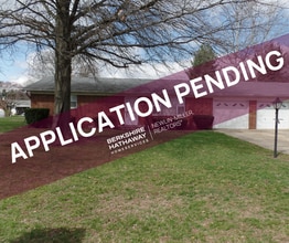 Building Photo - 50% Off Security Deposit On Approved Applications for this 2 Bedroom Brick Duplex in CeMar Estate...