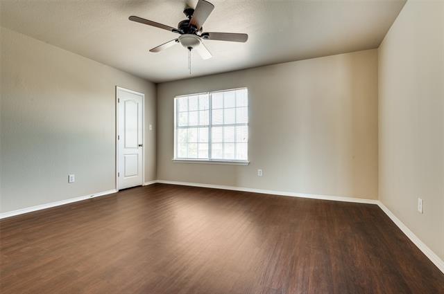 Building Photo - 207 Silver Spur Dr