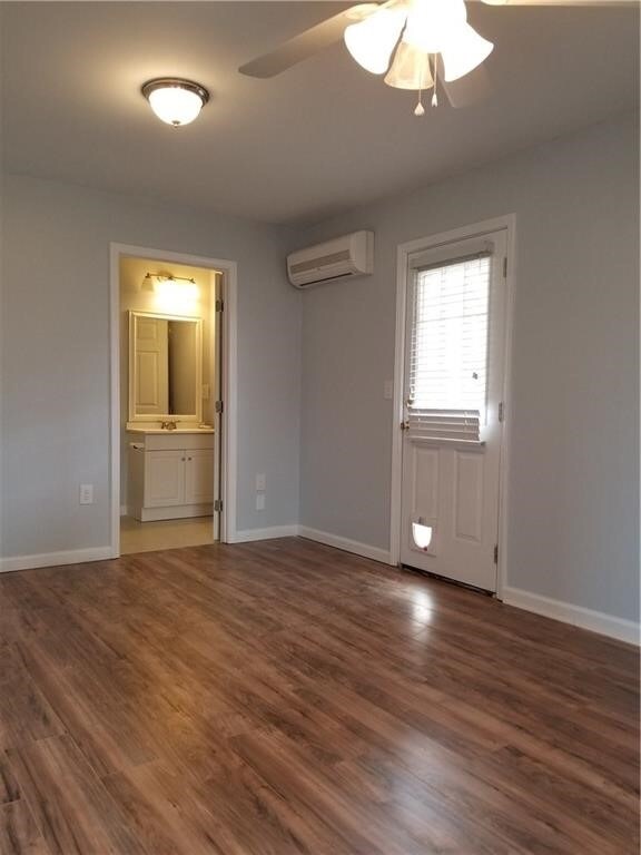 Building Photo - 2214 Mill Garden Pl