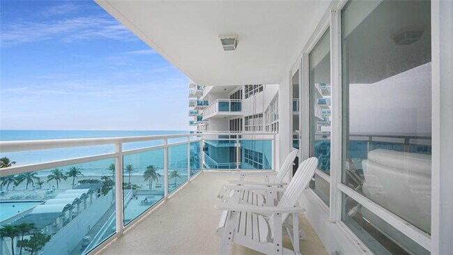 Building Photo - 3430 Galt Ocean Dr