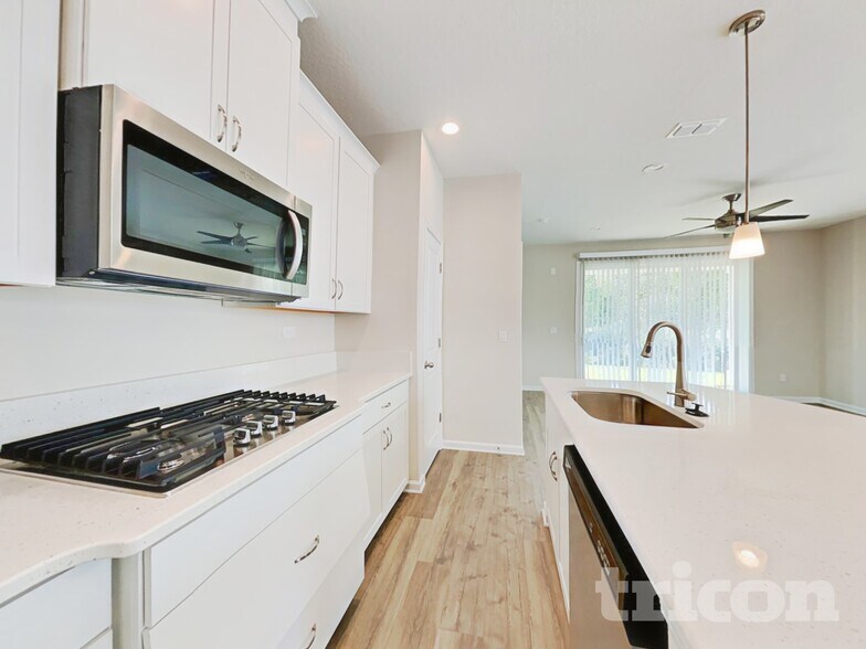 Building Photo - 191 Charlie Way