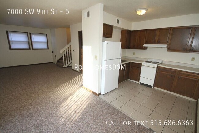 Building Photo - 7000 SW 9th St