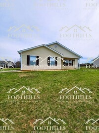 Building Photo - 131 Veranda Cir