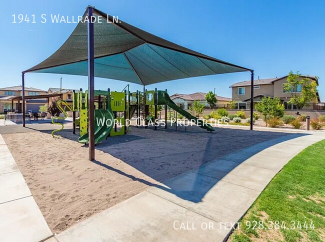 Building Photo - 1941 S Wallrade Ln