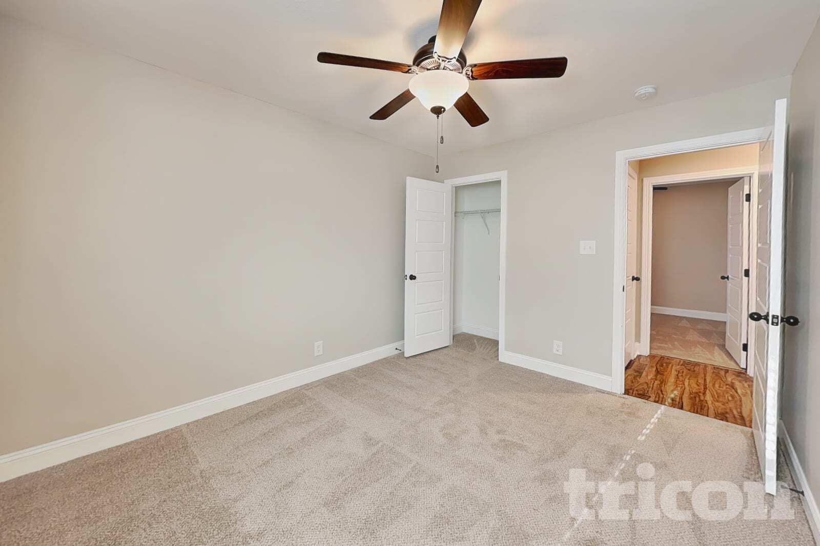Building Photo - 2945 Lancelot Ln