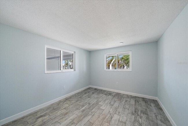 Building Photo - 730 Spanish Dr S