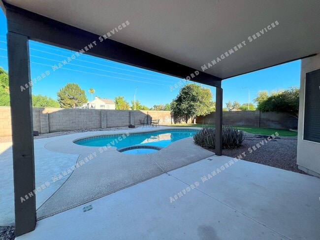 Building Photo - RAY RANCH 4 BEDROOMS 3 BATH WITH POOL AND SPA IN LARGE YARD