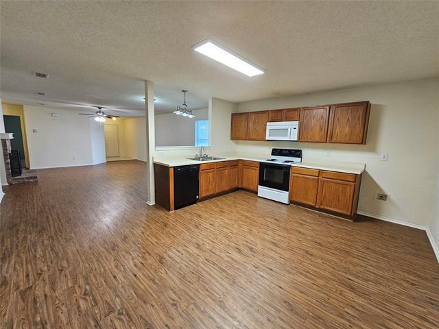 Building Photo - 2509 Avalon Creek Way