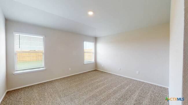Building Photo - 1504 Rolling Thunder Dr