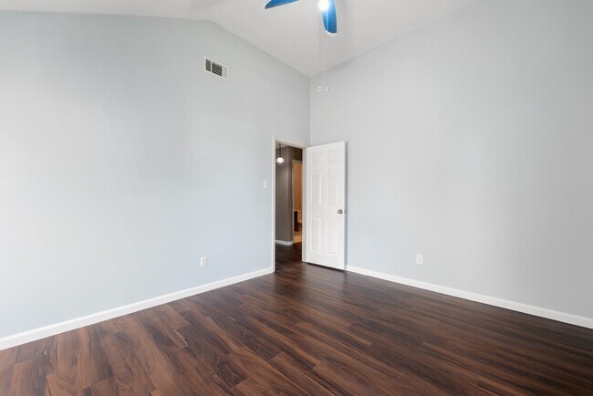 Building Photo - 4719 Black Rock St