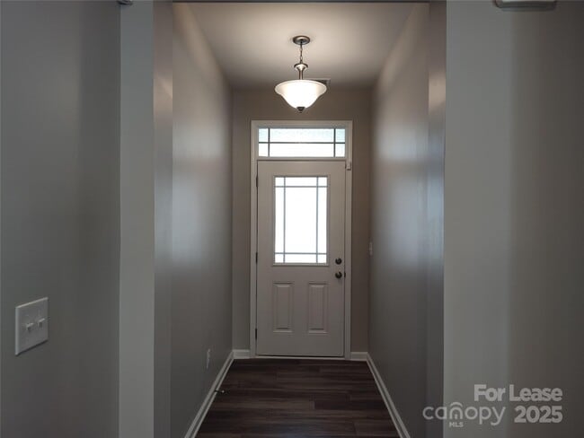 Building Photo - 8114 Overmeadow Ln