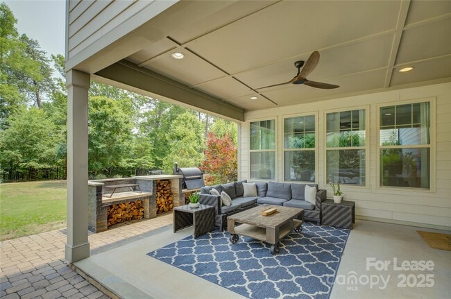 Building Photo - 15344 Cimarron Hills Ln