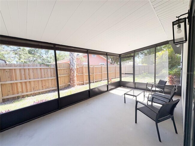 Building Photo - 3054 Adrian Ave